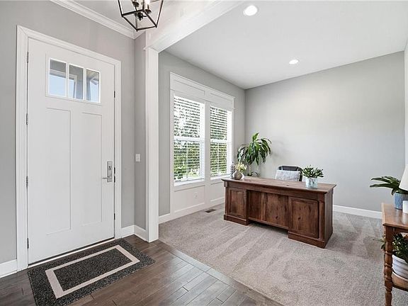 5th image of 20905 W 72nd St