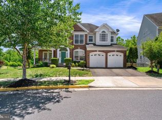 16577 Space More Cir, Woodbridge, VA 22191