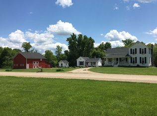 6457 Layton Rd, Fowlerville, MI 48836