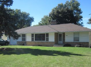 156 Elmridge Rd, Waterloo, IA 50701