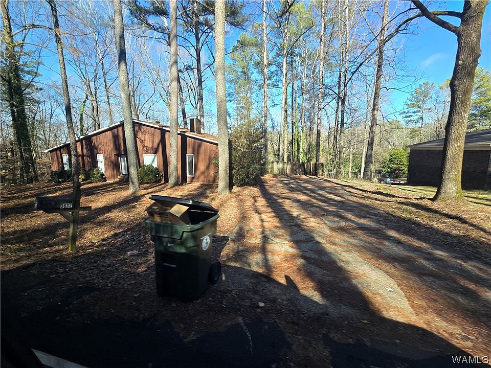 2nd image of 3632 Paver Dr