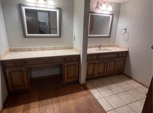 2712 S Gardenia Pl, Broken Arrow, OK 74012