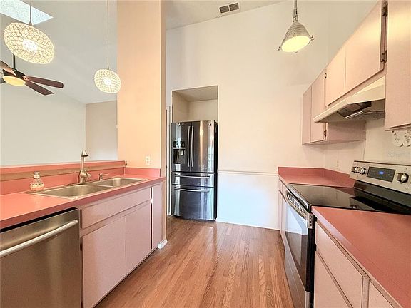 4th image of 8012 LANSING DRIVE