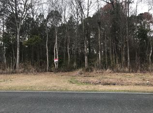 Old Savannah Rd, Burgaw, NC 28425