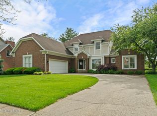 9615 Moorfield Cir, Louisville, KY 40241