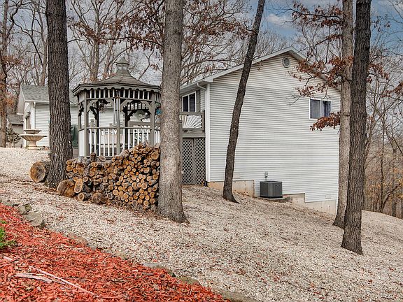 5th image of 1544 Talking Rocks Road