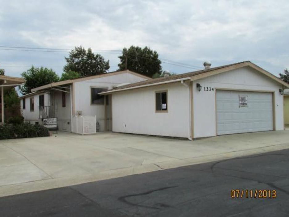 1st image of 1234 Bishop Dr