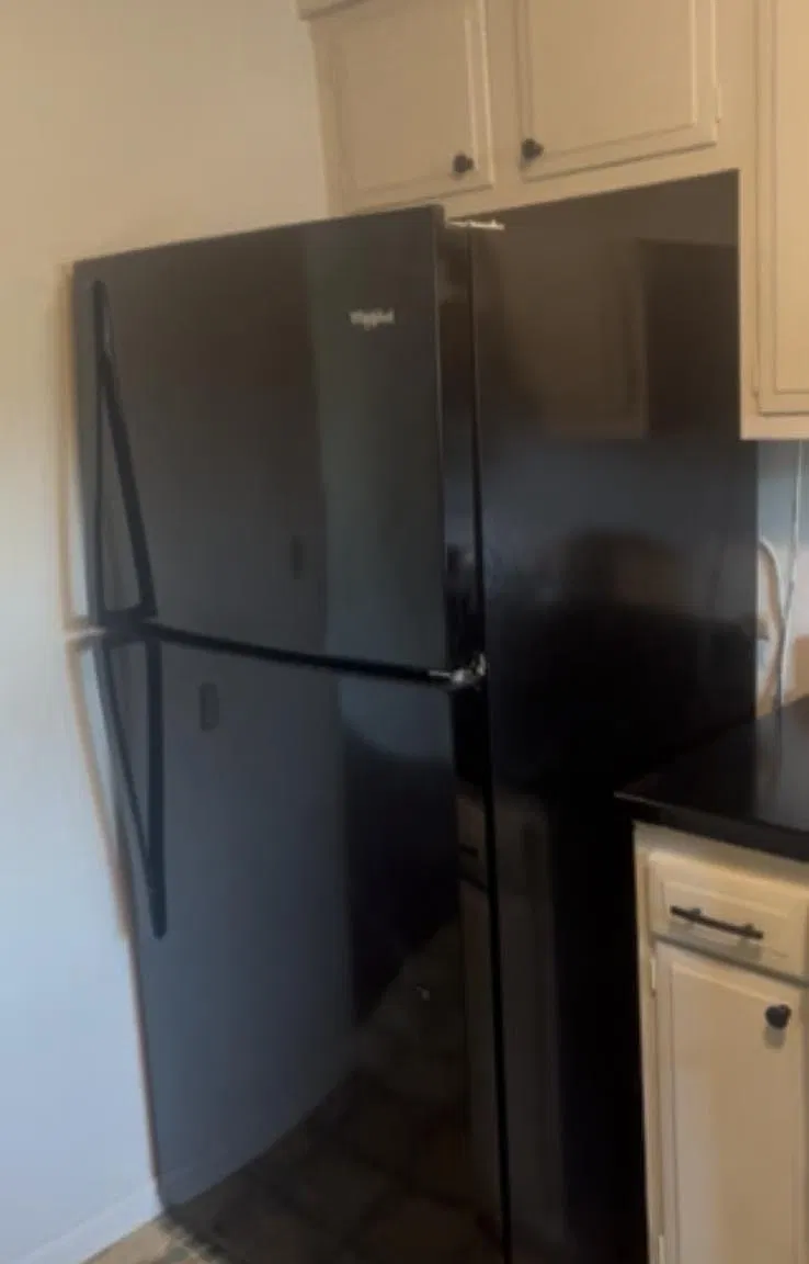 4 bed, 1728 sqft, $1,300 — Photo 3