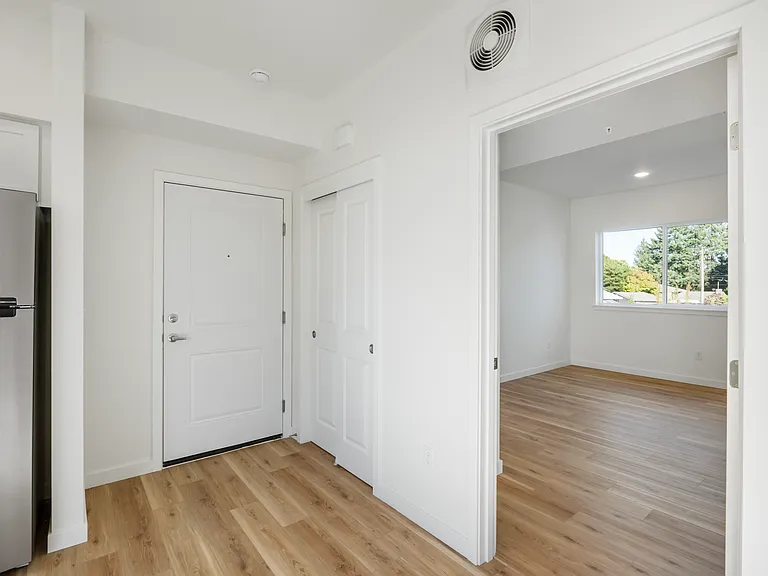 Bell Pointe Terrace Apartments — Photo 17