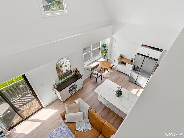 500 Glendale Ave #6 — Photo 22