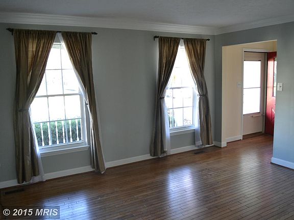 3rd image of 15108 Serbian Ln