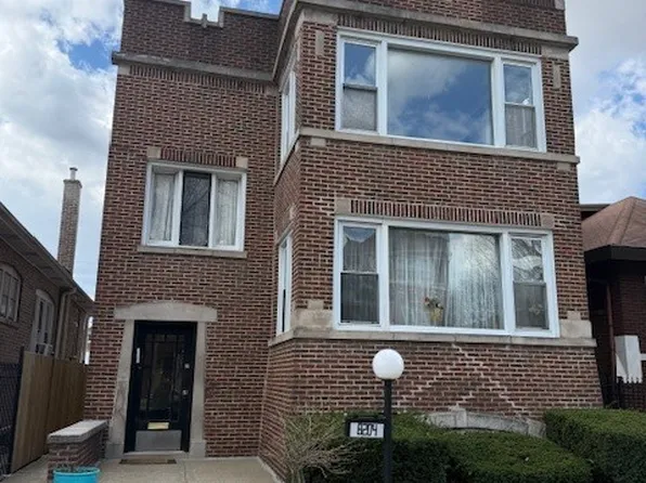 8204 S Elizabeth St #2, Chicago, IL 60620