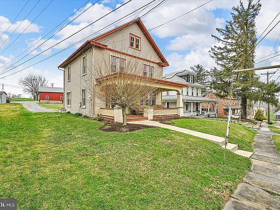 2nd image of 301 E Meadow Valley Rd