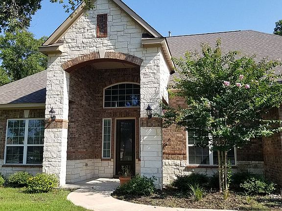 3rd image of 148 Spanish Oak Dr