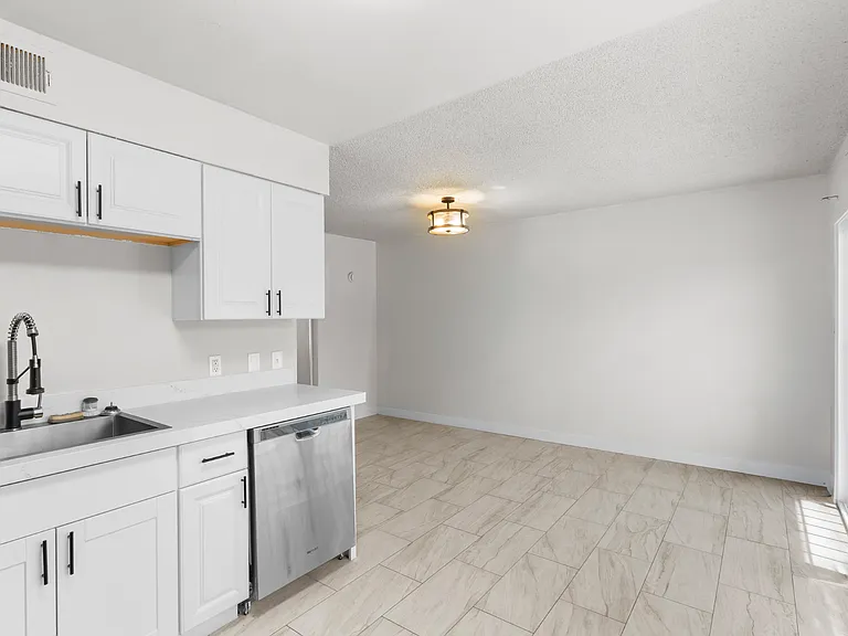 3537 Mercury St #F — Photo 7