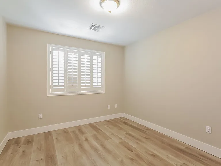 9327 Pyrope Ct — Photo 14