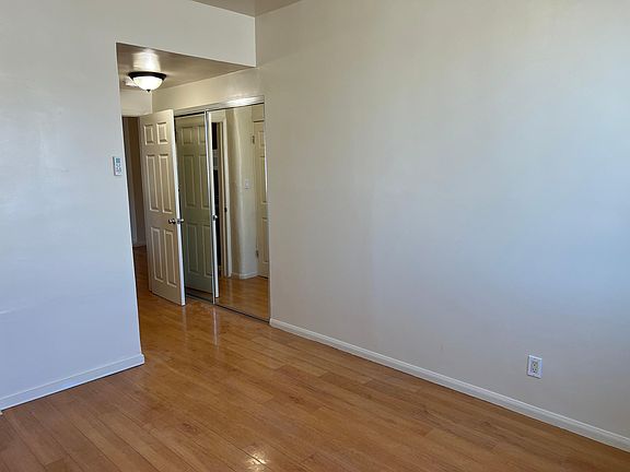4th image of 7053 3rd Ave