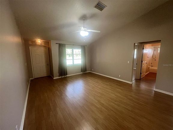 4th image of 2868 N Salford Blvd