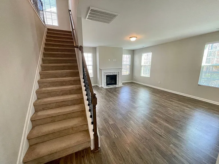 1950 Rubywood St — Photo 17