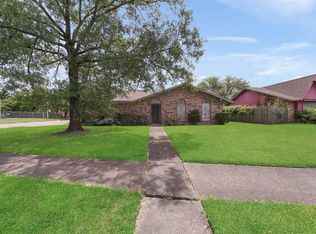 9750 Guest St, Houston, TX 77078