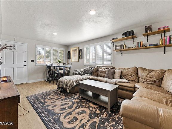 5th image of 2765 Springland Dr