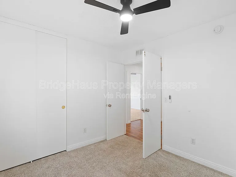 11004 Collinwood Dr — Photo 35