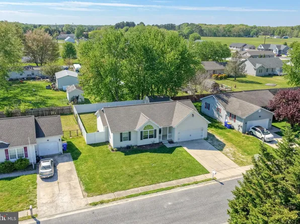 85 Honey Brook Ln, Felton, DE 19943