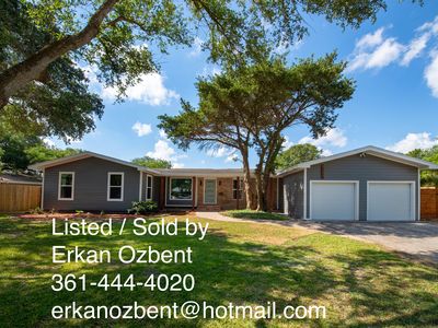 6049 Edgewater Dr, Corpus Christi, TX, 78412