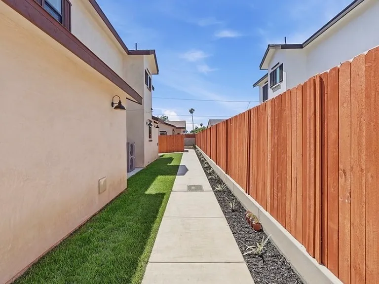 4421 Phelan Ave #A — Photo 2