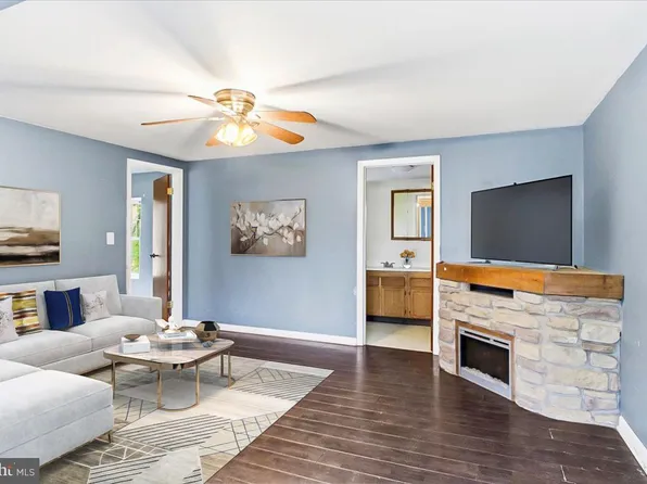 118 Willow Mill Park Rd, Mechanicsburg, PA 17050