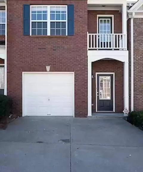 2184 Hawks Bluff Trl — Photo 1