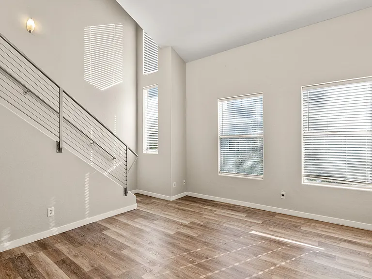 1205 W Roosevelt St #1231 — Photo 10
