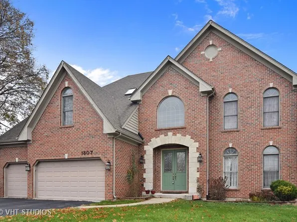 1807 N Gary Ave, Wheaton, IL 60187