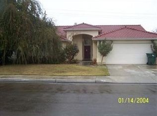 3409 Avalon Ave, Madera, CA 93637