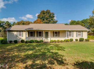 1745 Round Rd, Grayson, GA 30017