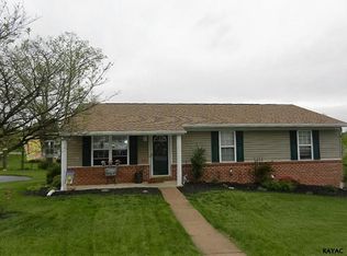 321 Linden Ave, Red Lion, PA 17356