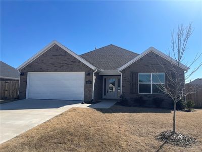 221 Pennsylvania Ave, Farmington, AR, 72730