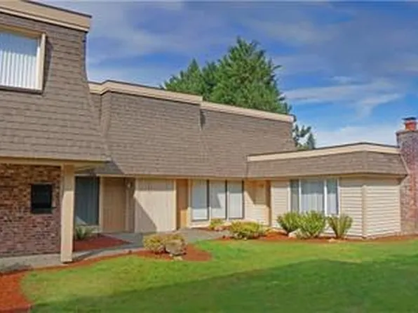 14504 NE 7th Pl APT 4, Bellevue, WA 98007