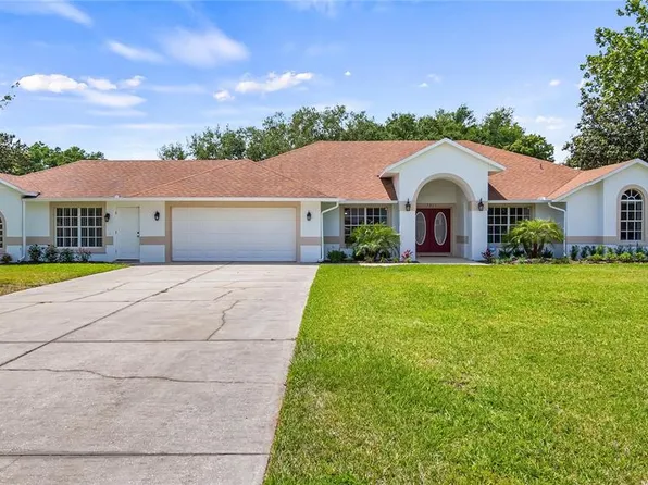 17825 Whisperwind Dr, Clermont, FL 34715