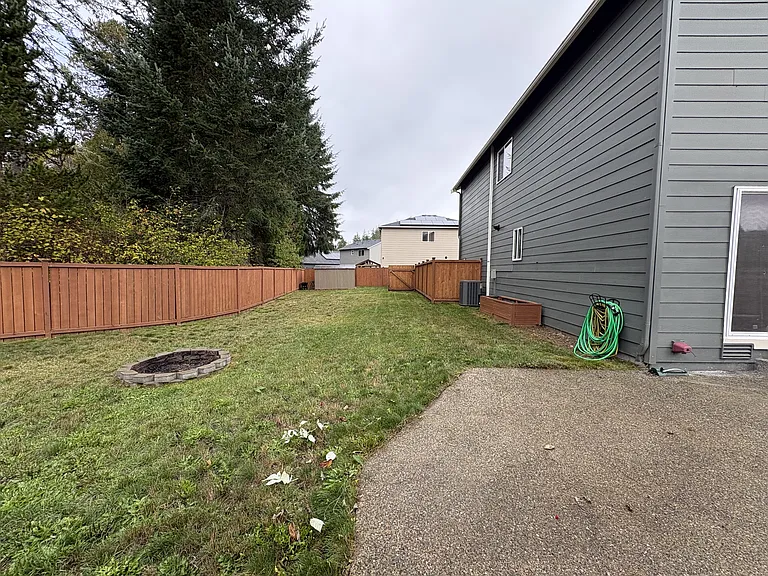 325 Watercress St — Photo 14