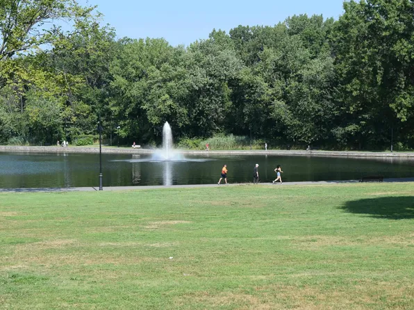 7855 Blvd East image 23 of 25