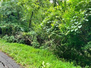 1662 Cook School Rd, Huntington, WV 25701