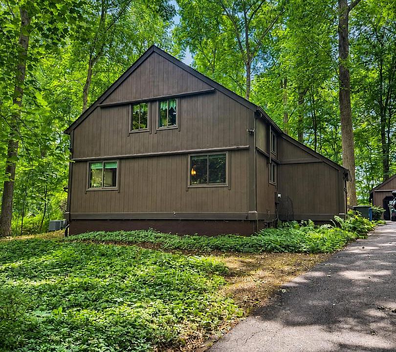 1st image of 2749 Greene Ln