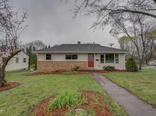 601 Troy Dr, Madison, WI 53704