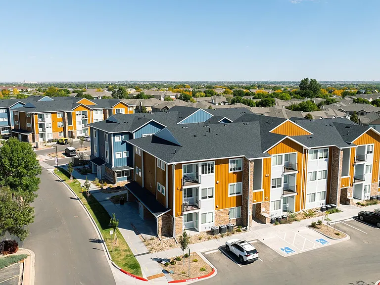 Rendezvous Trail Apartments — Photo 6