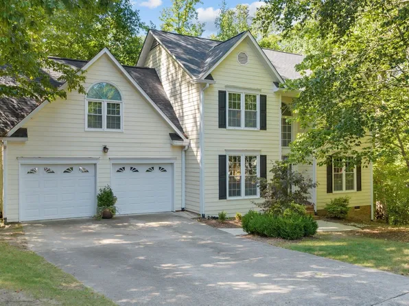 9 Montcrest Dr, Durham, NC 27713