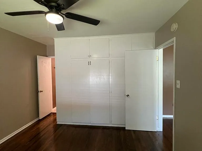 255 E Center St — Photo 16