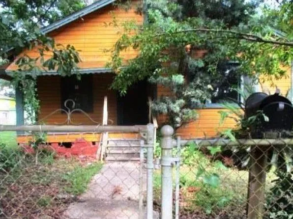 310 Howard Ave, Prichard, AL 36610