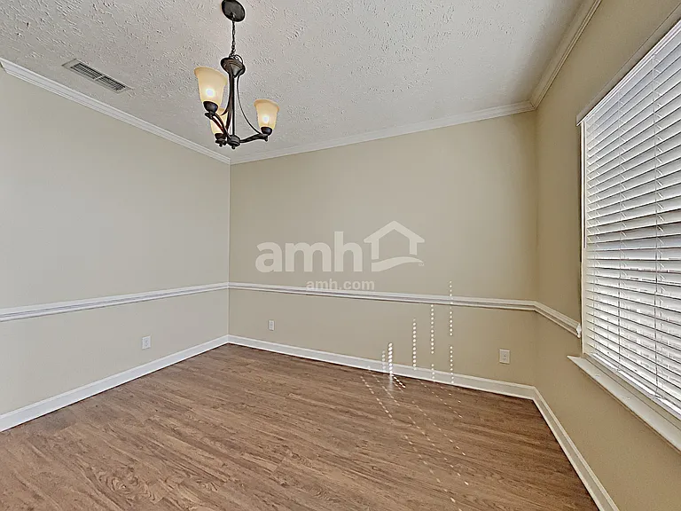 808 Ottoe Ct — Photo 5