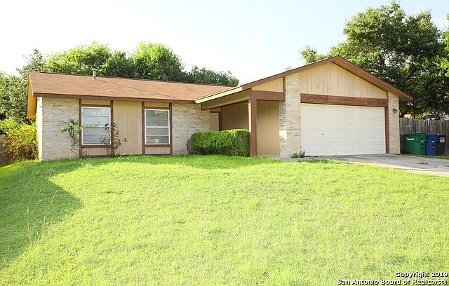1st image of 1015 Lafferty Oaks